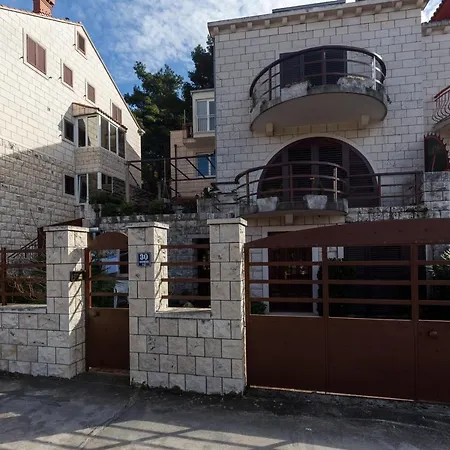 Διαμέρισμα Big Terrace - Studio With Terrace And City View - First Floor