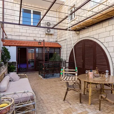 Διαμέρισμα Big Terrace - Studio With Terrace And City View - First Floor Ντουμπρόβνικ
